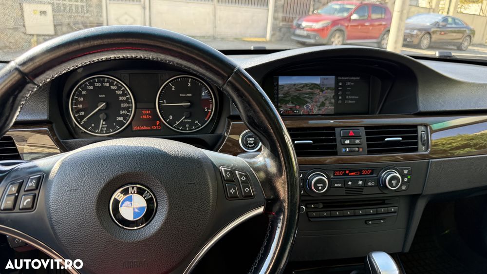 BMW Seria 3 - 10
