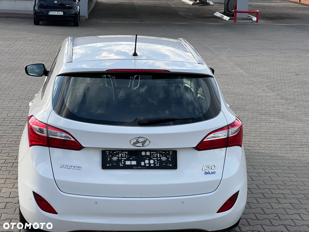Hyundai i30 1.4 CRDi Base - 16