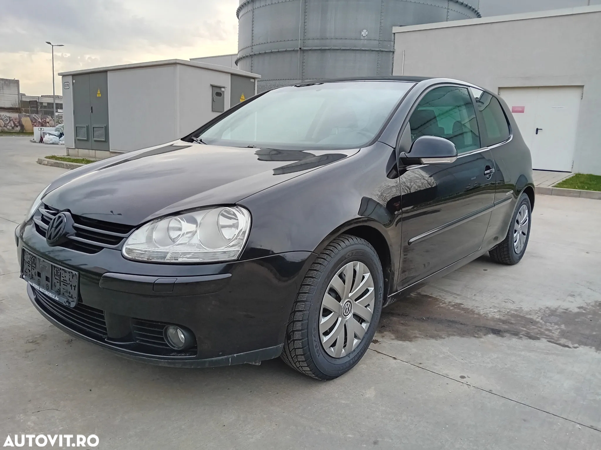 Volkswagen Golf 1.4 FSI Sportline - 2
