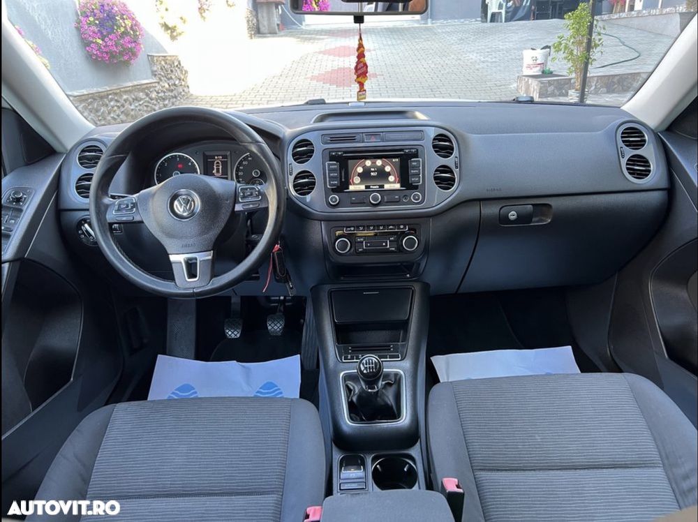 Volkswagen Tiguan 2.0 TDI DPF BlueMotion Technology Trend & Fun - 14