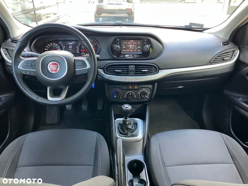 Fiat Tipo 1.4 T-Jet 16v Lounge EU6 - 5