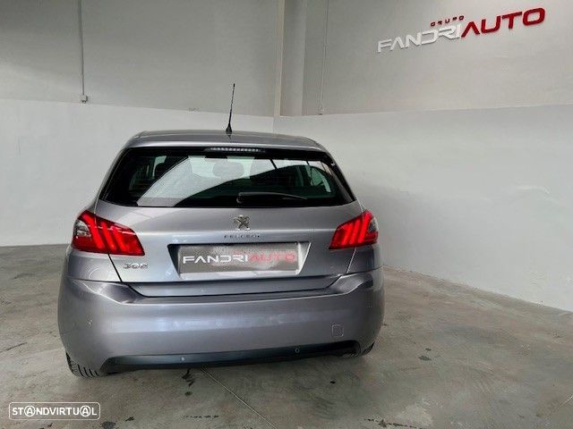 Peugeot 308 1.5 BlueHDi Active Pack EAT8 - 12