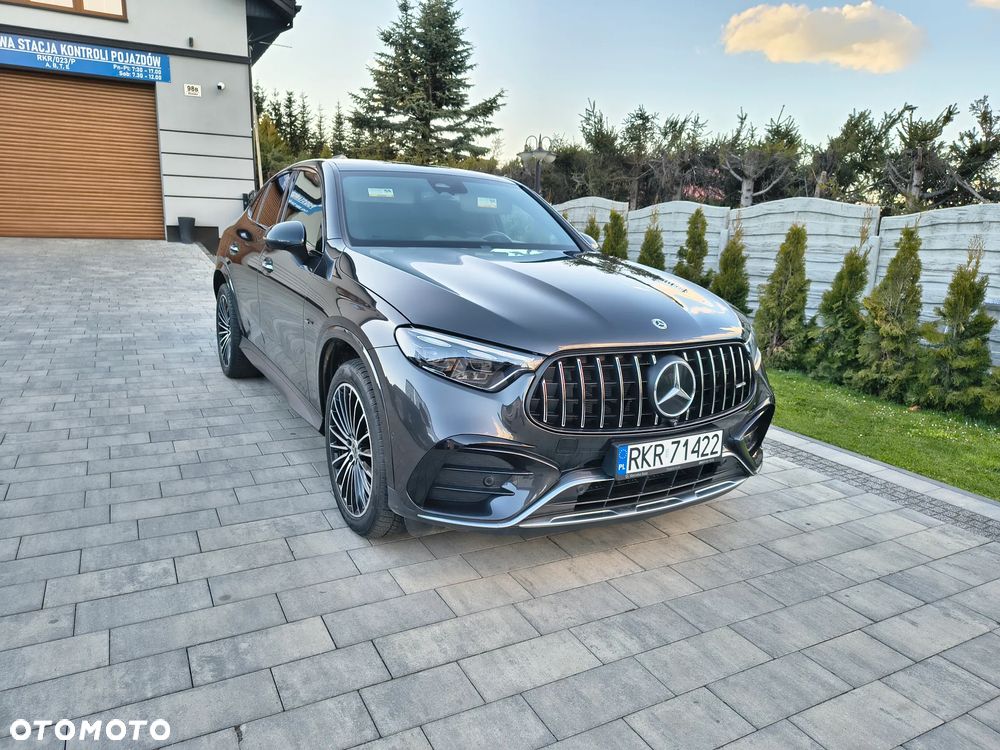 Mercedes-Benz GLC 300 4Matic 9G-TRONIC AMG Line Plus - 1