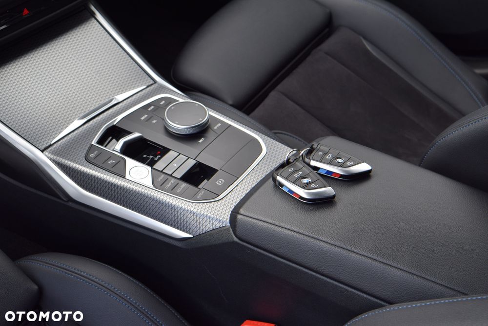 BMW Seria 3 320d xDrive mHEV M Sport sport - 14