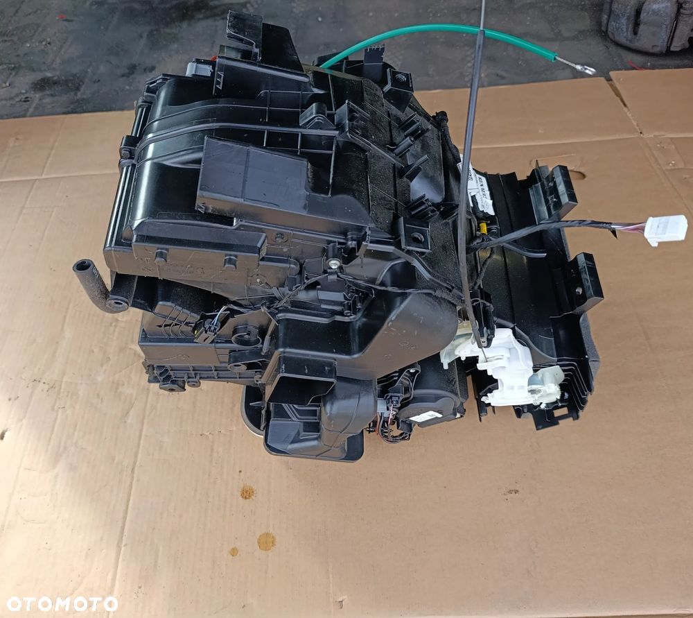 RENAULT CLIO V 5 NAGRZEWNICA EUROPA 272703755R - 1
