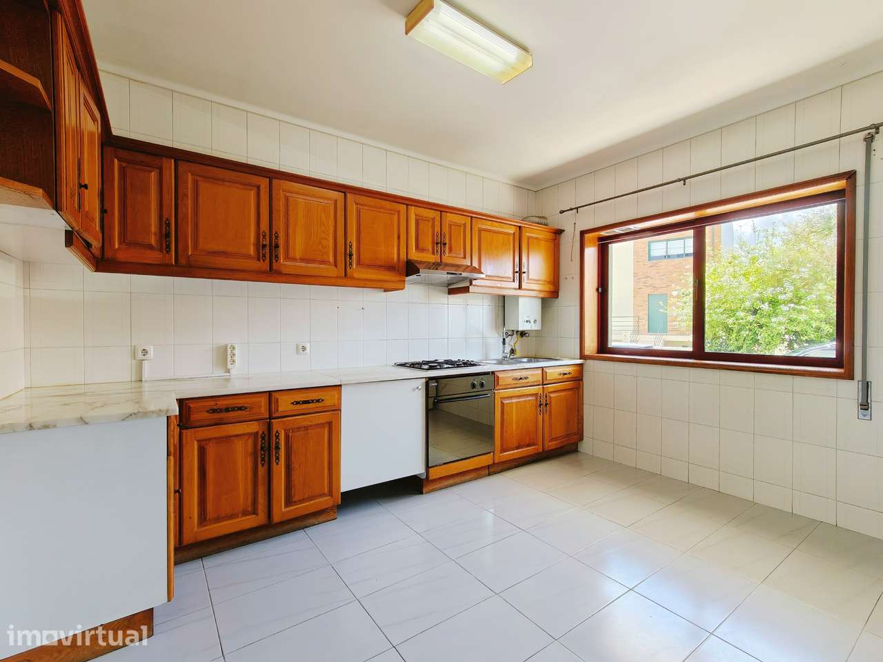 Apartamento T1 para Arrendamento na Forca em Aveiro - Grande imagem: 2/27
