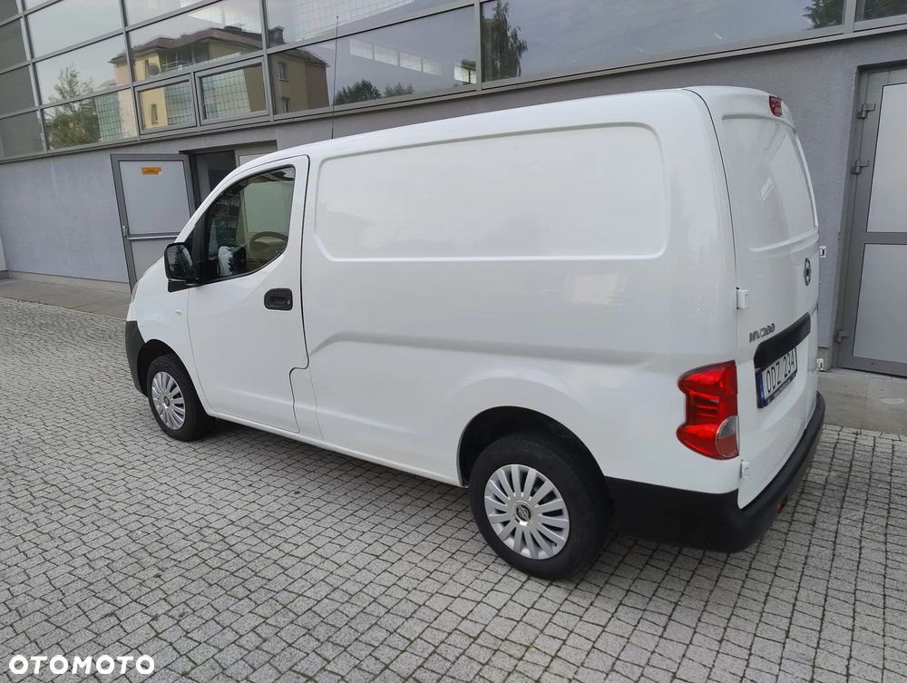 Nissan NV200 PO LIFT 1.5 DCI (90KM) 5-BIEGÓW FULL OPCJA KLIMA TEMPOMAT NAVI KAMERA STAN IDEALNY BEZWYPADKOWY SERWIS KM NIE MA RDZY ! ! ! - 4