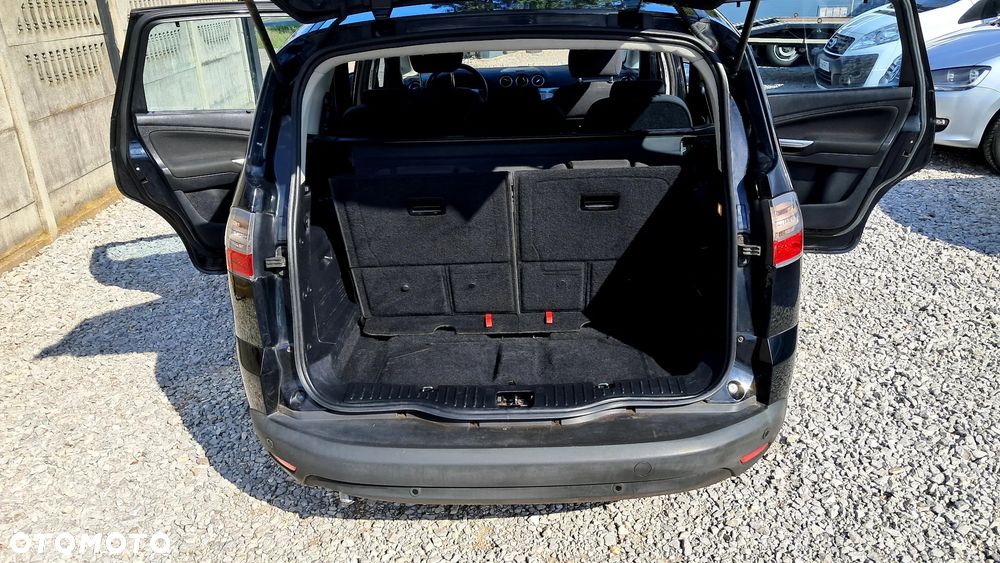 Ford S-Max 2.0 Titanium - 10