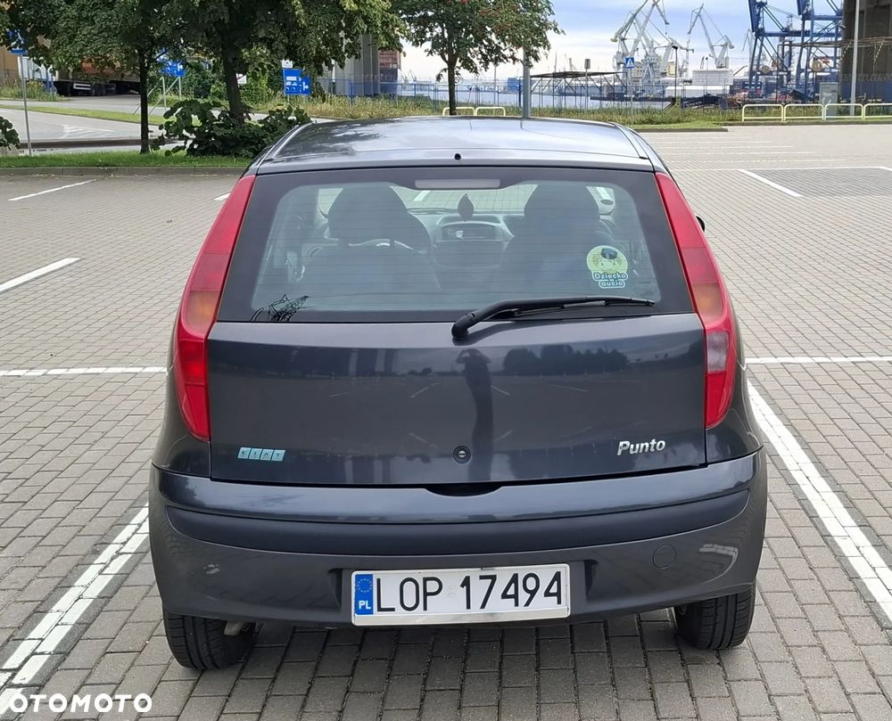 Fiat Punto 1.2 8V - 4