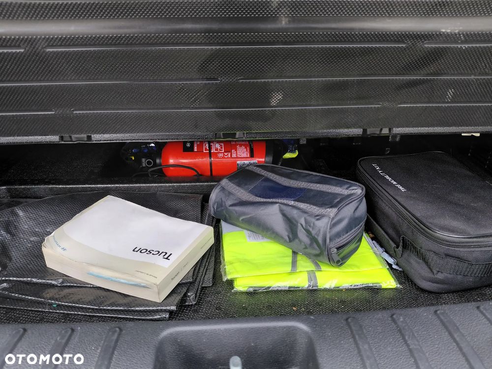 Hyundai Tucson 1.6 CRDi 2WD Select - 17