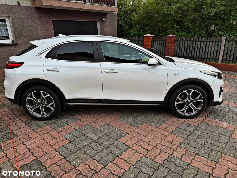 Kia XCeed 1.4 T-GDI M - 11