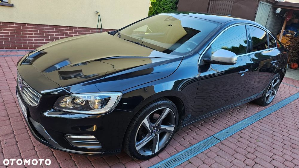 Volvo S60 T3 R-Design Summum - 11