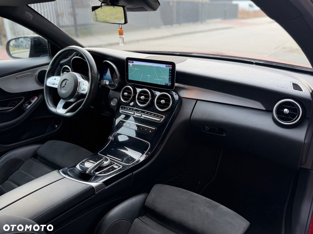 Mercedes-Benz Klasa C 200 9G-TRONIC AMG Line - 19