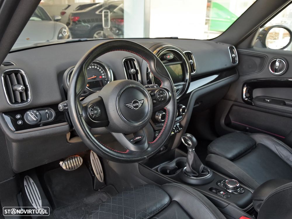 MINI Countryman Cooper SE ALL4 Auto - 5