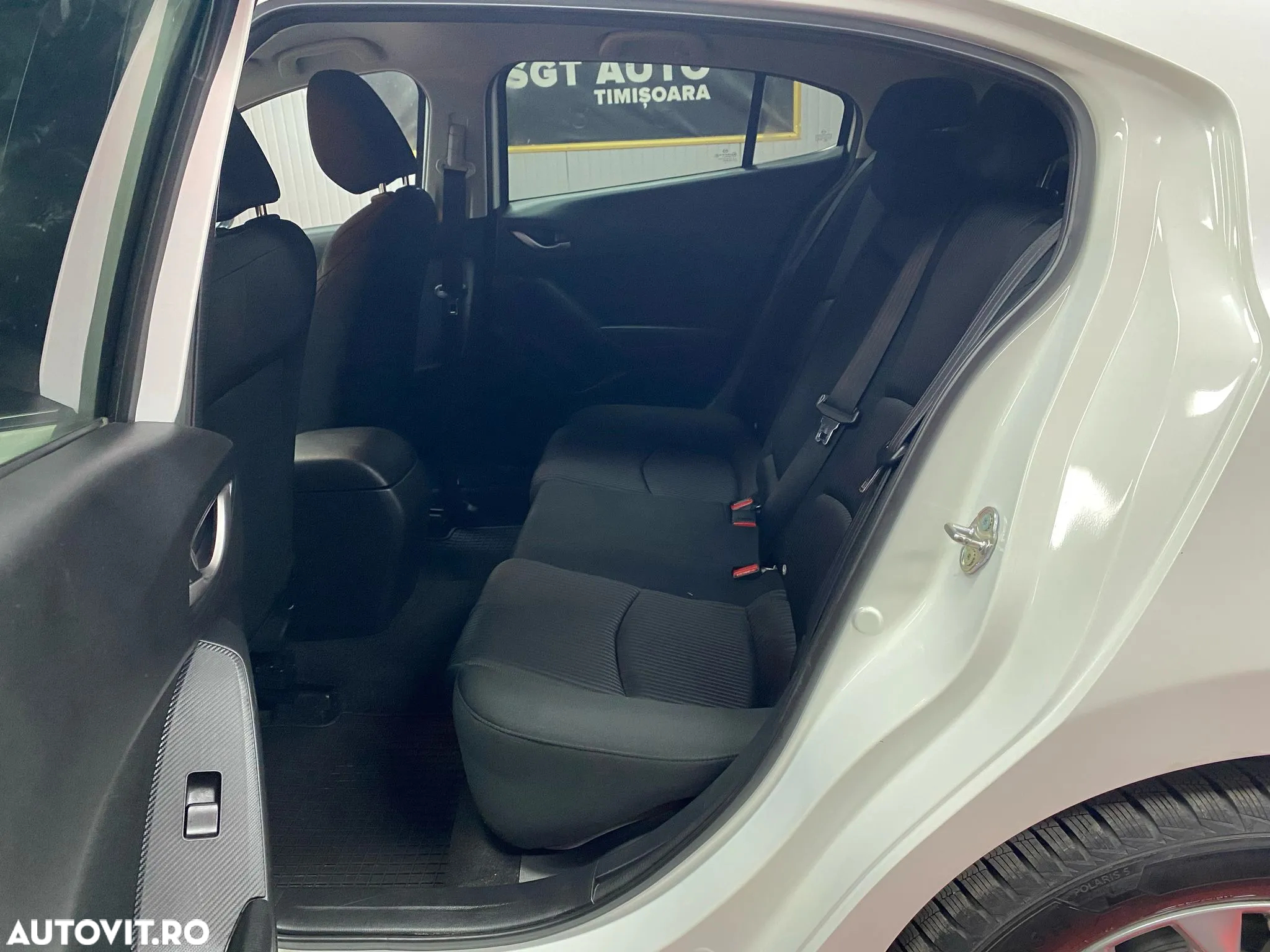Mazda 3 - 14