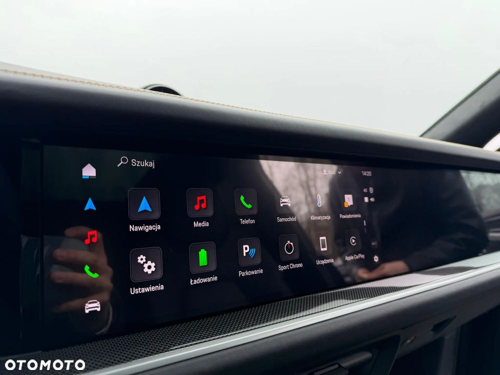 Porsche Cayenne - 32