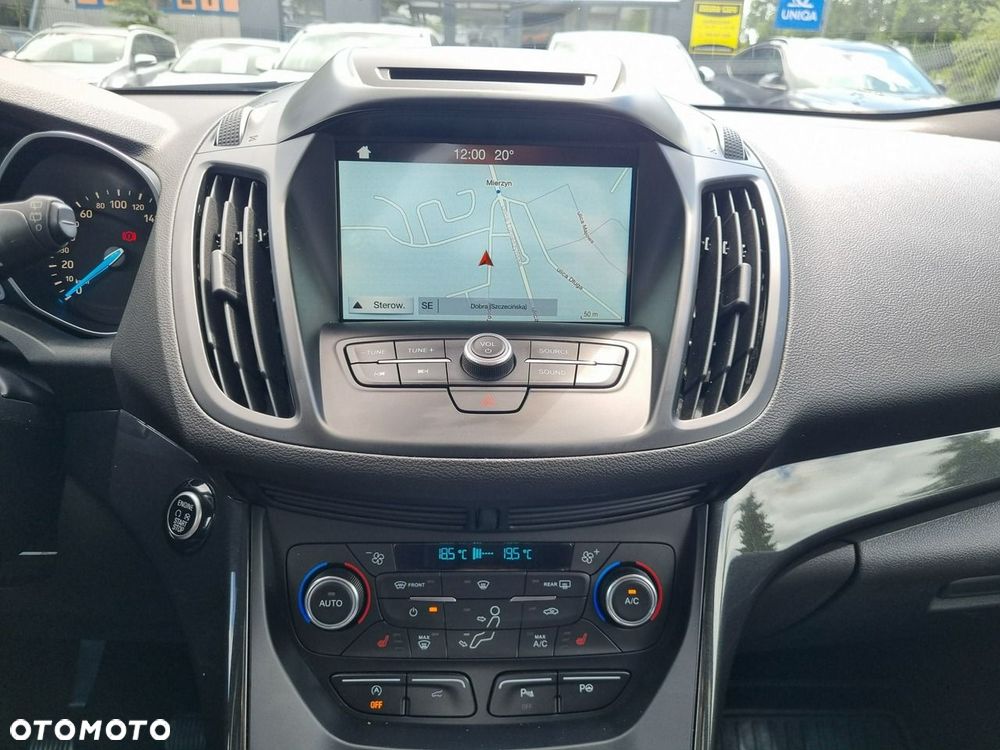 Ford Kuga 1.5 EcoBoost 2x4 Titanium - 19