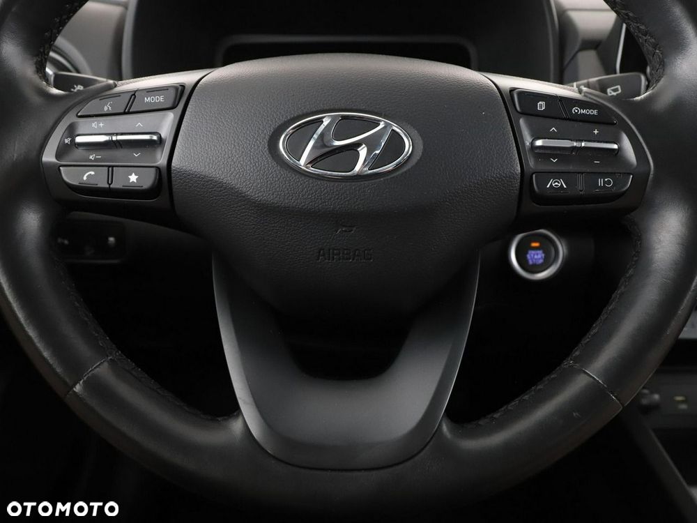 Hyundai Kona - 22