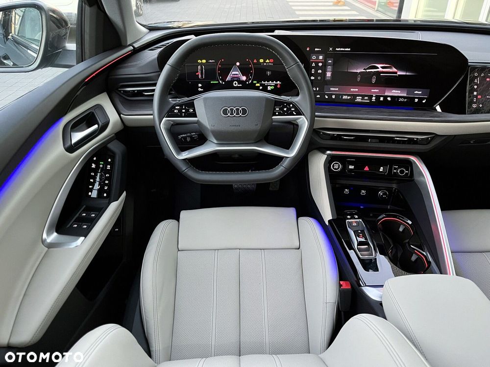 Audi Q5 Sportback - 15