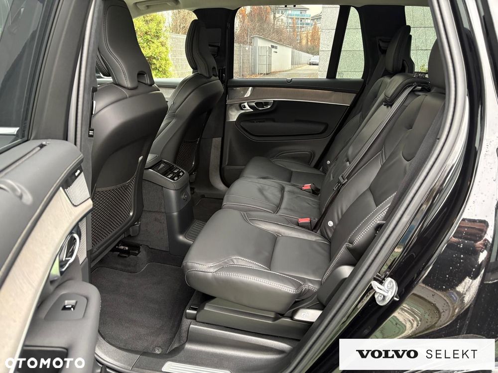 Volvo XC 90 - 19