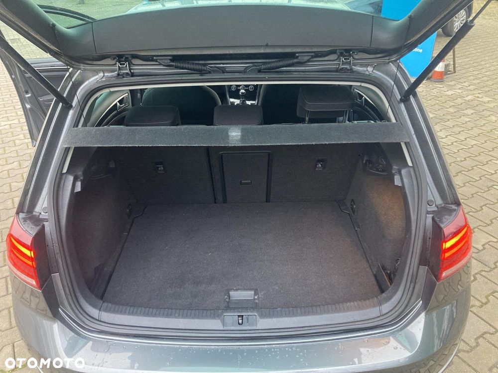 Volkswagen Golf 1.4 TSI BMT Highline - 27