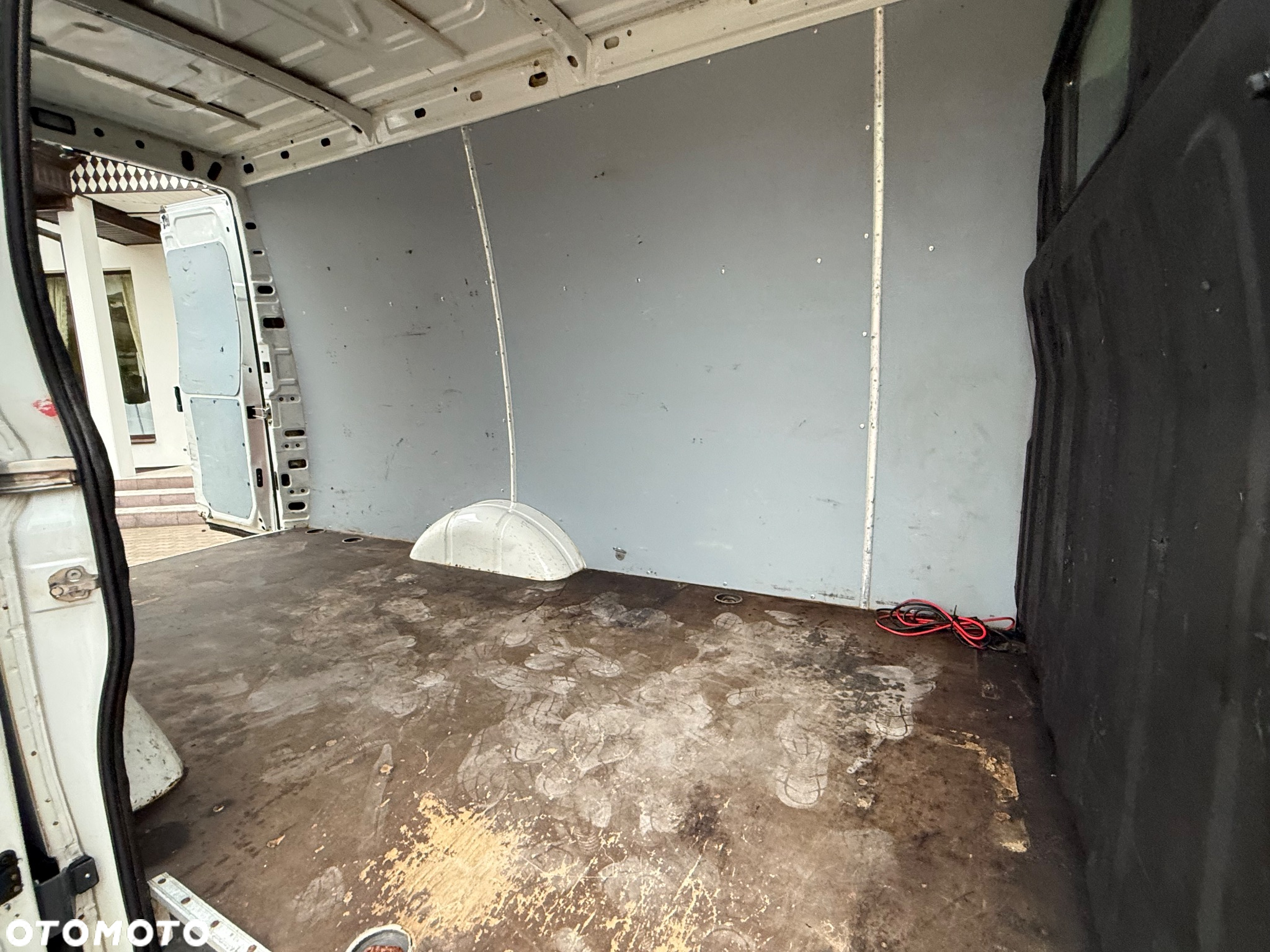 Iveco DAILY 35S - 16