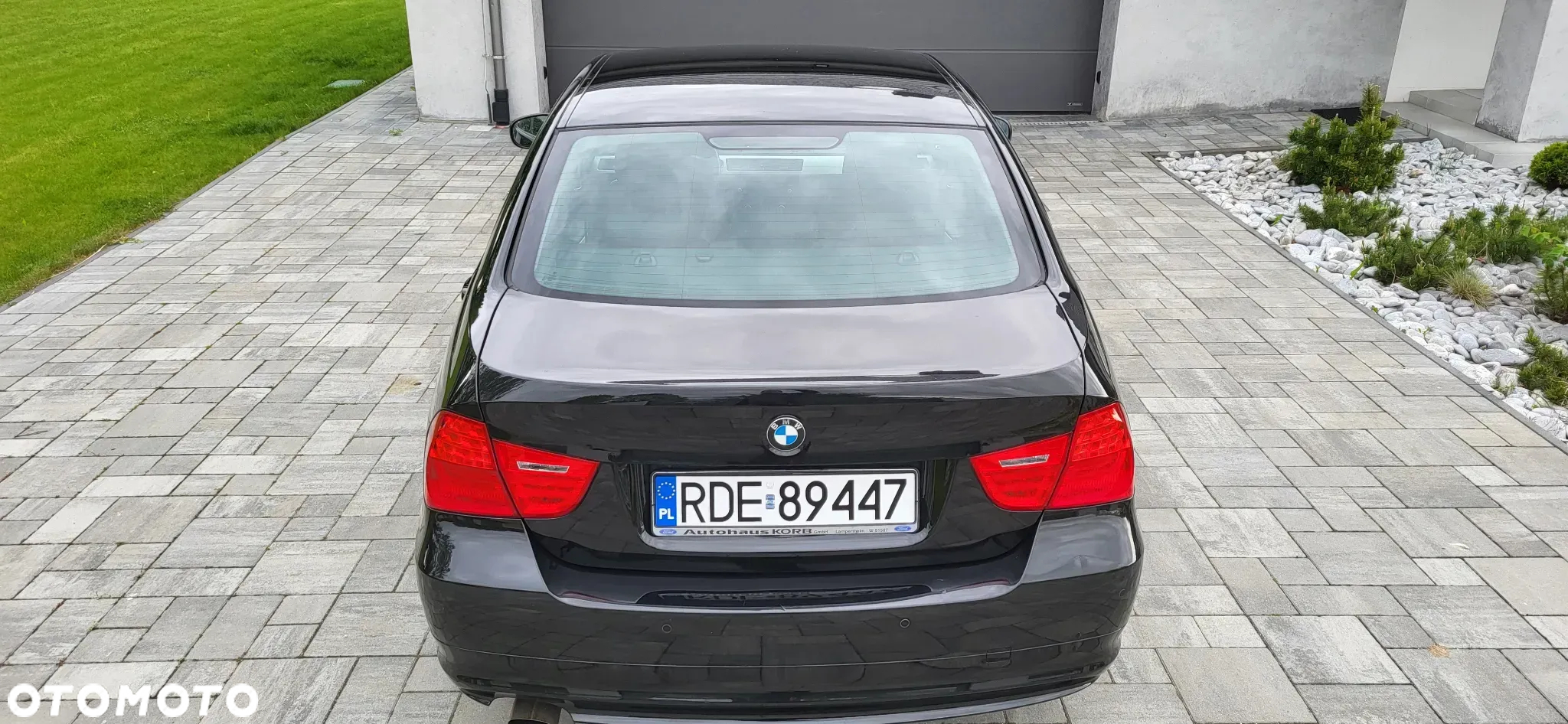 BMW Seria 3 318i - 14