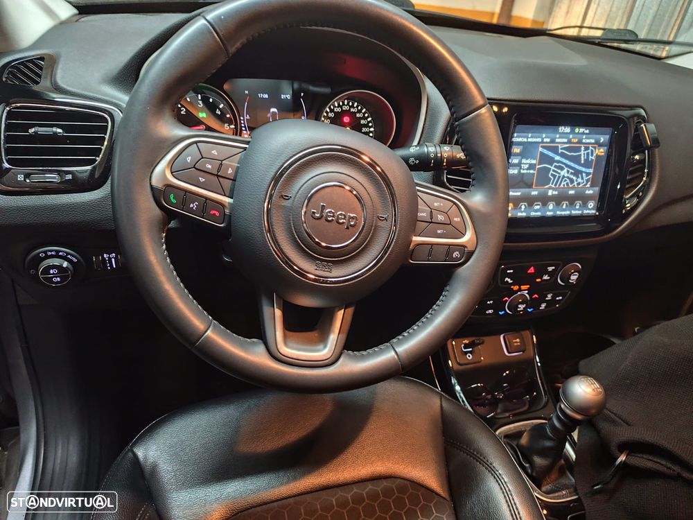 Jeep Compass 1.6 M-Jet Night Eagle