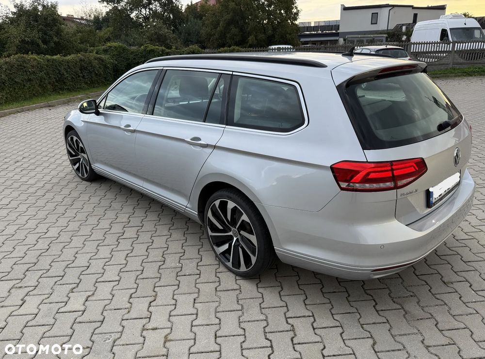 Volkswagen Passat - 9