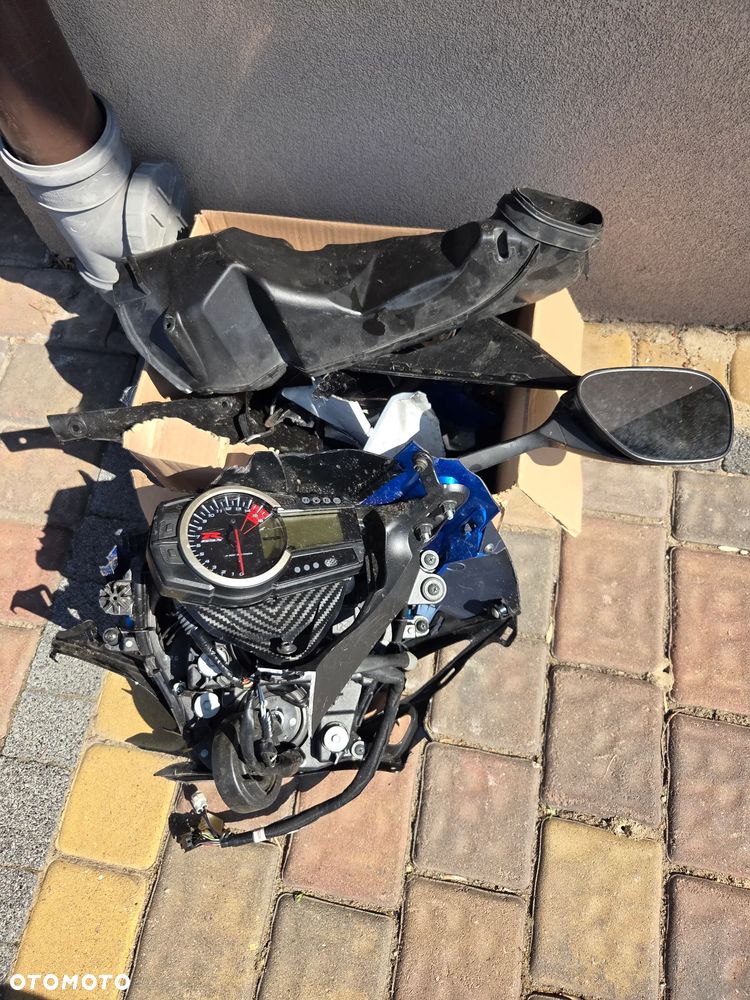 Suzuki GSX-R - 14