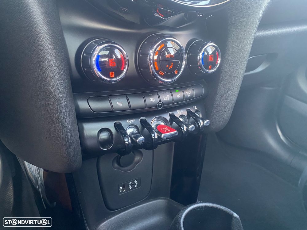 MINI Coupé Cooper SD - 12