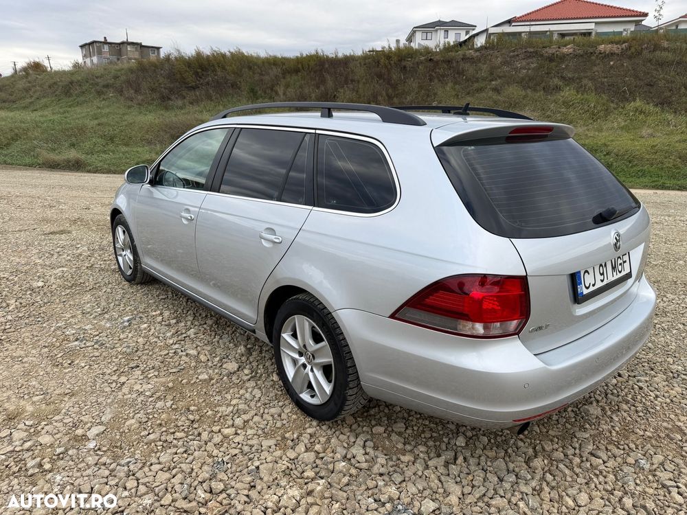 Volkswagen Golf 1.6 TDI DPF DSG Exclusive - 6