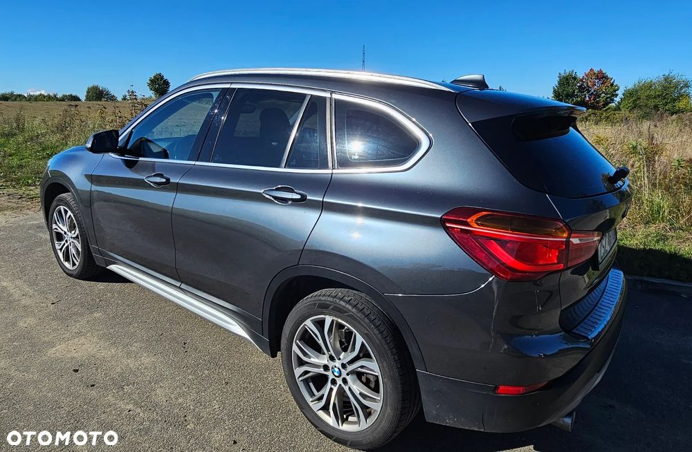 BMW X1 sDrive20d - 4