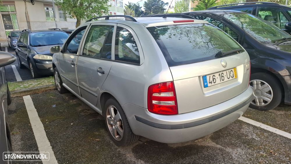 Skoda Fabia Break 1.4 Elegance AR4 - 4