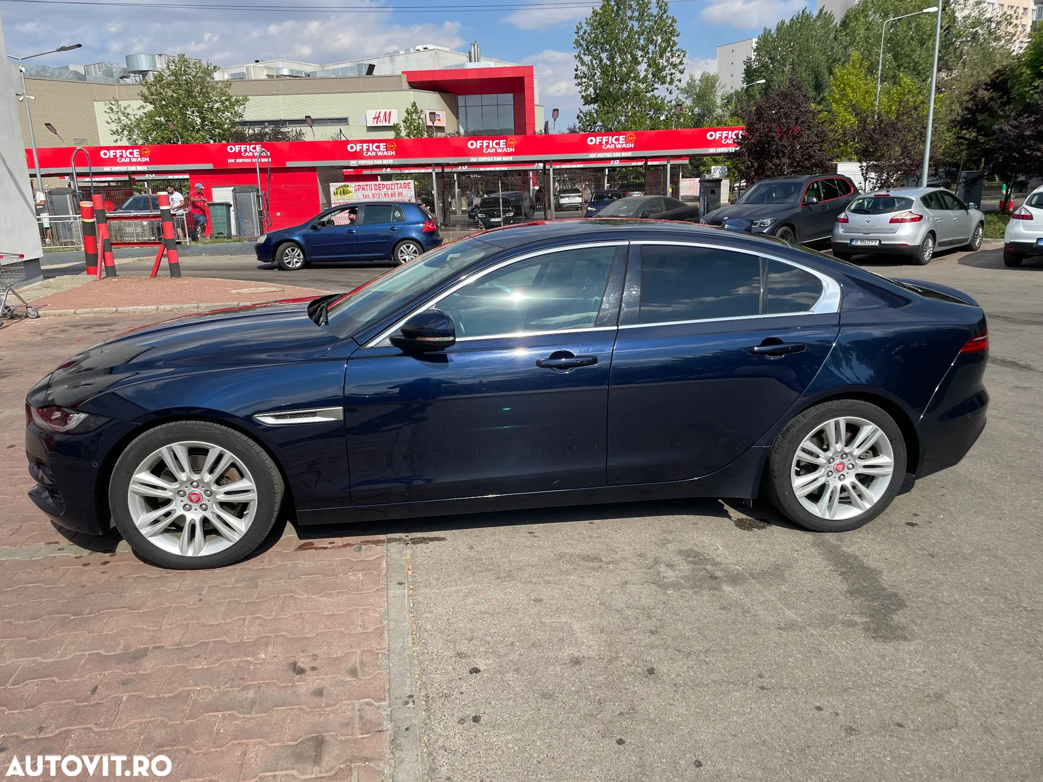 Jaguar XE D180 Aut. SE - 2