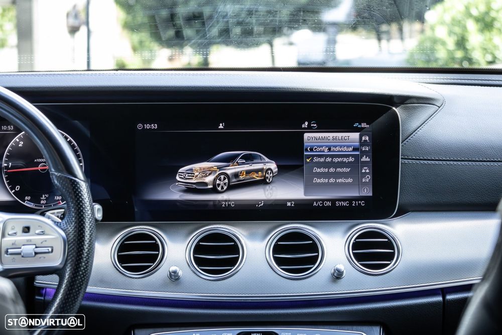 Mercedes-Benz E 220 d AMG Line - 38
