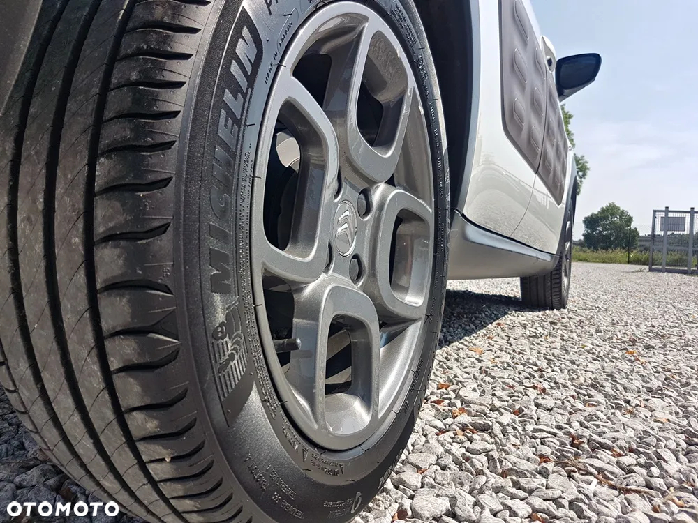 Citroën C4 Cactus 1.2 PureTech Shine Edition S&S - 9