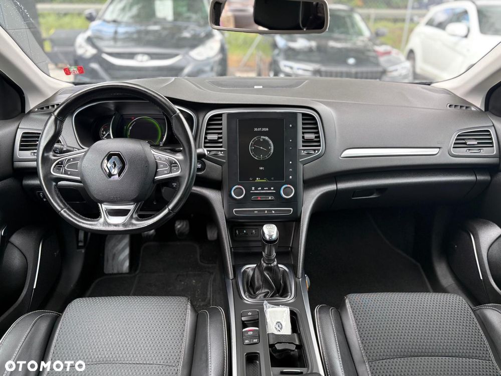 Renault Megane ENERGY TCe 115 Start & Stop Paris Business - 15
