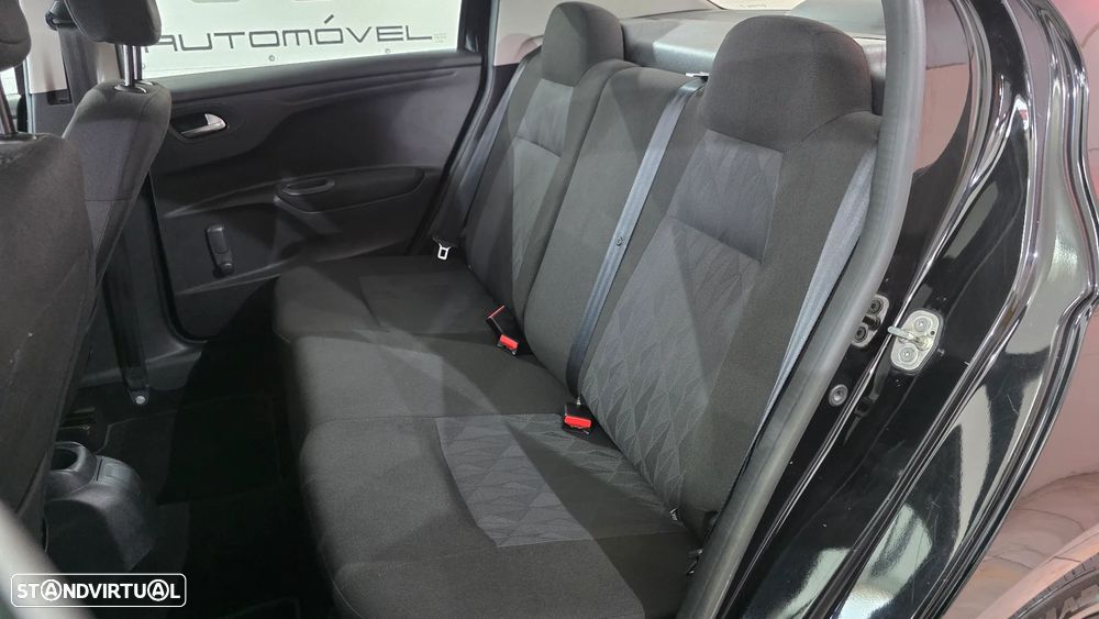 Citroën C-Elysée 1.6 HDi Seduction - 17