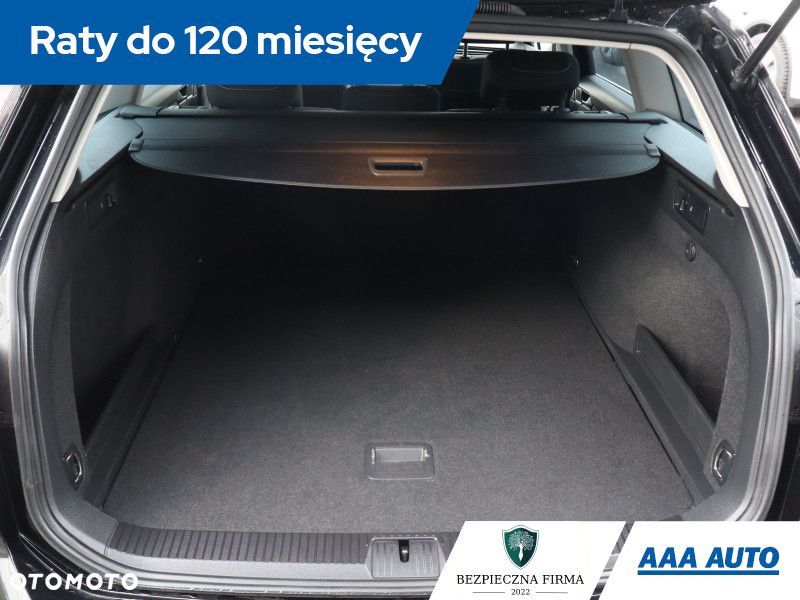 Volkswagen Passat Variant - 16
