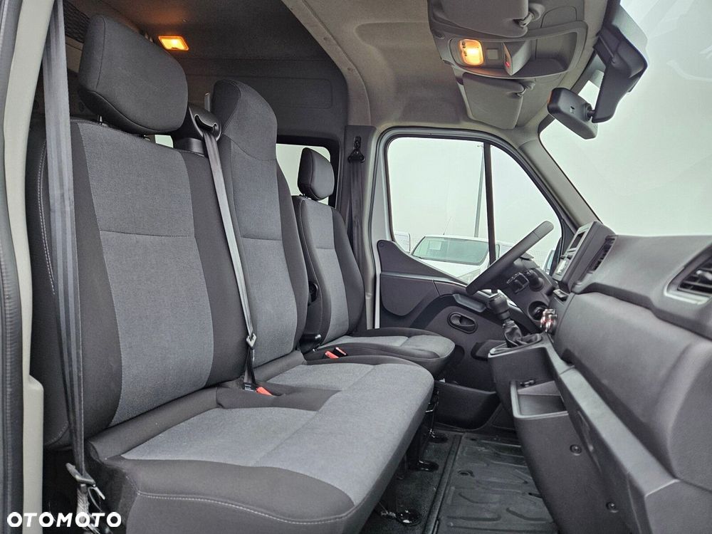 Renault Master L3H2 *109999zł Netto* Brygadówka 7 osób 2.3 dCi/136KM - 28