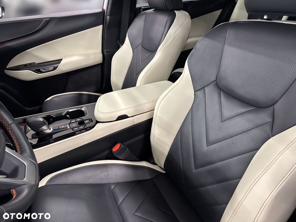 Lexus NX - 17