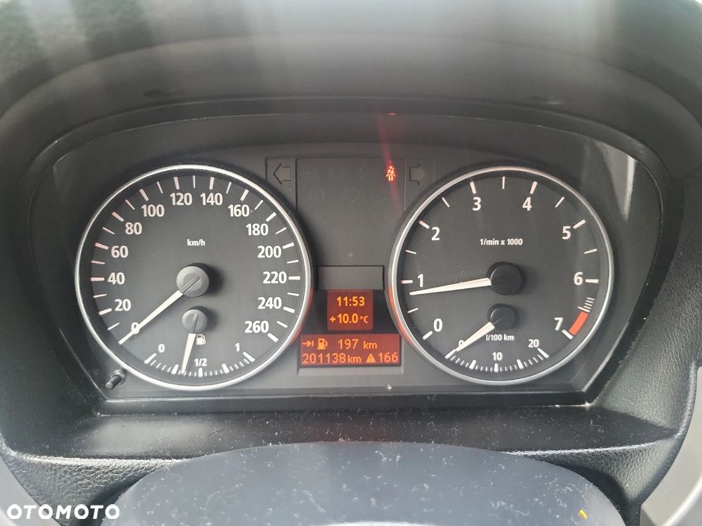 BMW Seria 3 - 38