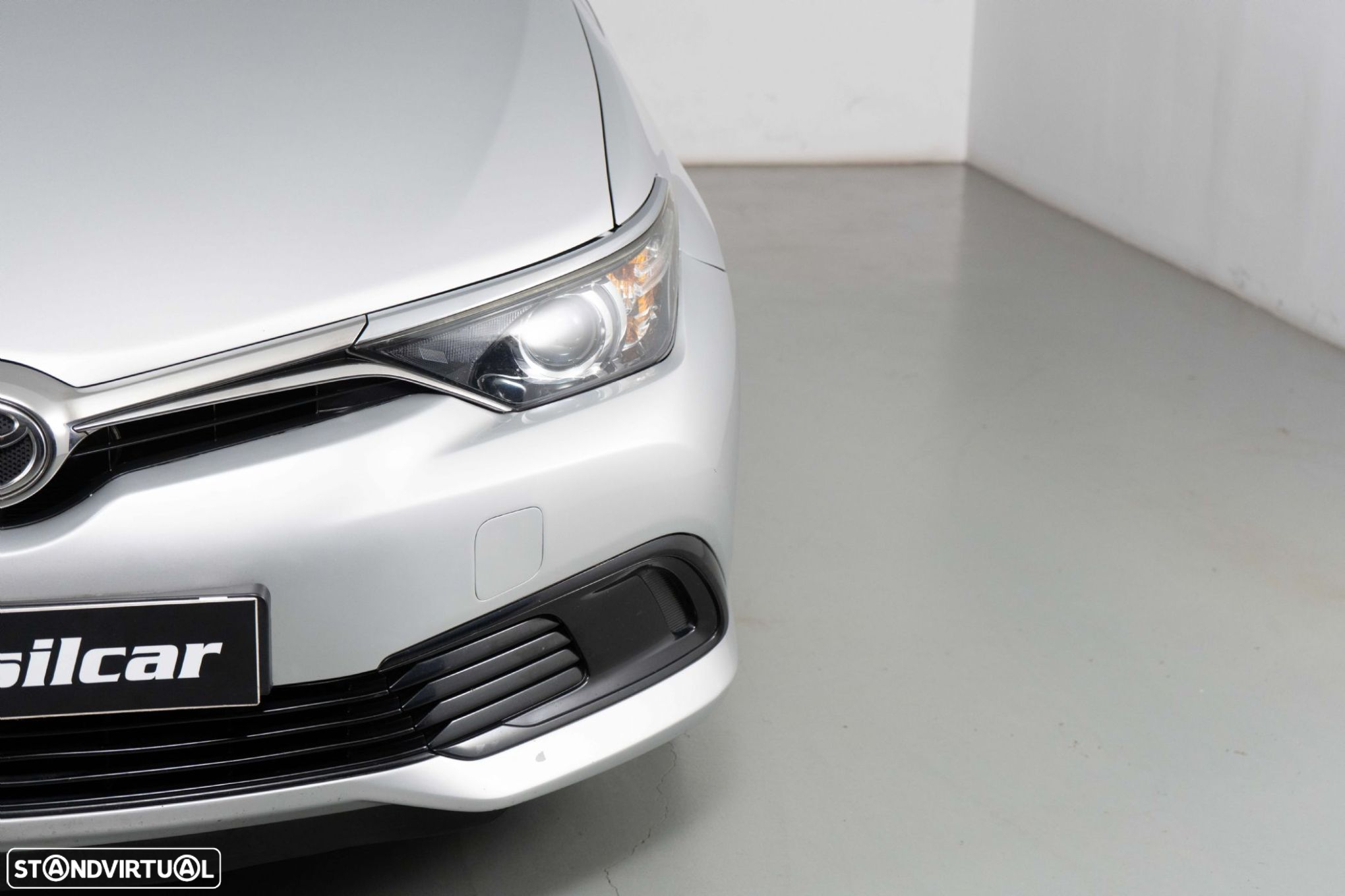 Toyota Auris Touring Sports 1.4 D-4D Comfort+Navi - 16