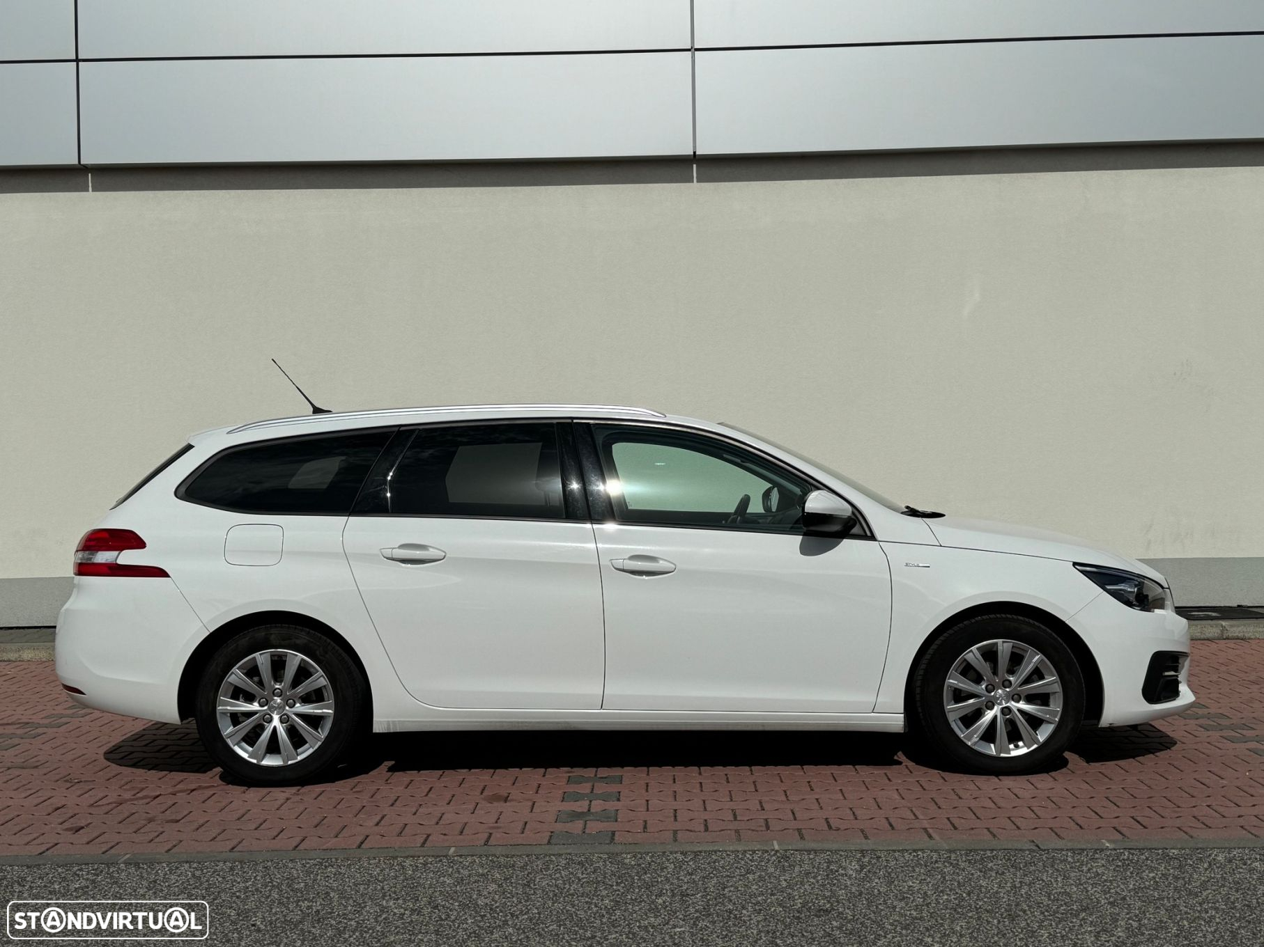 Peugeot 308 SW 1.6 BlueHDi Style J17 - 39