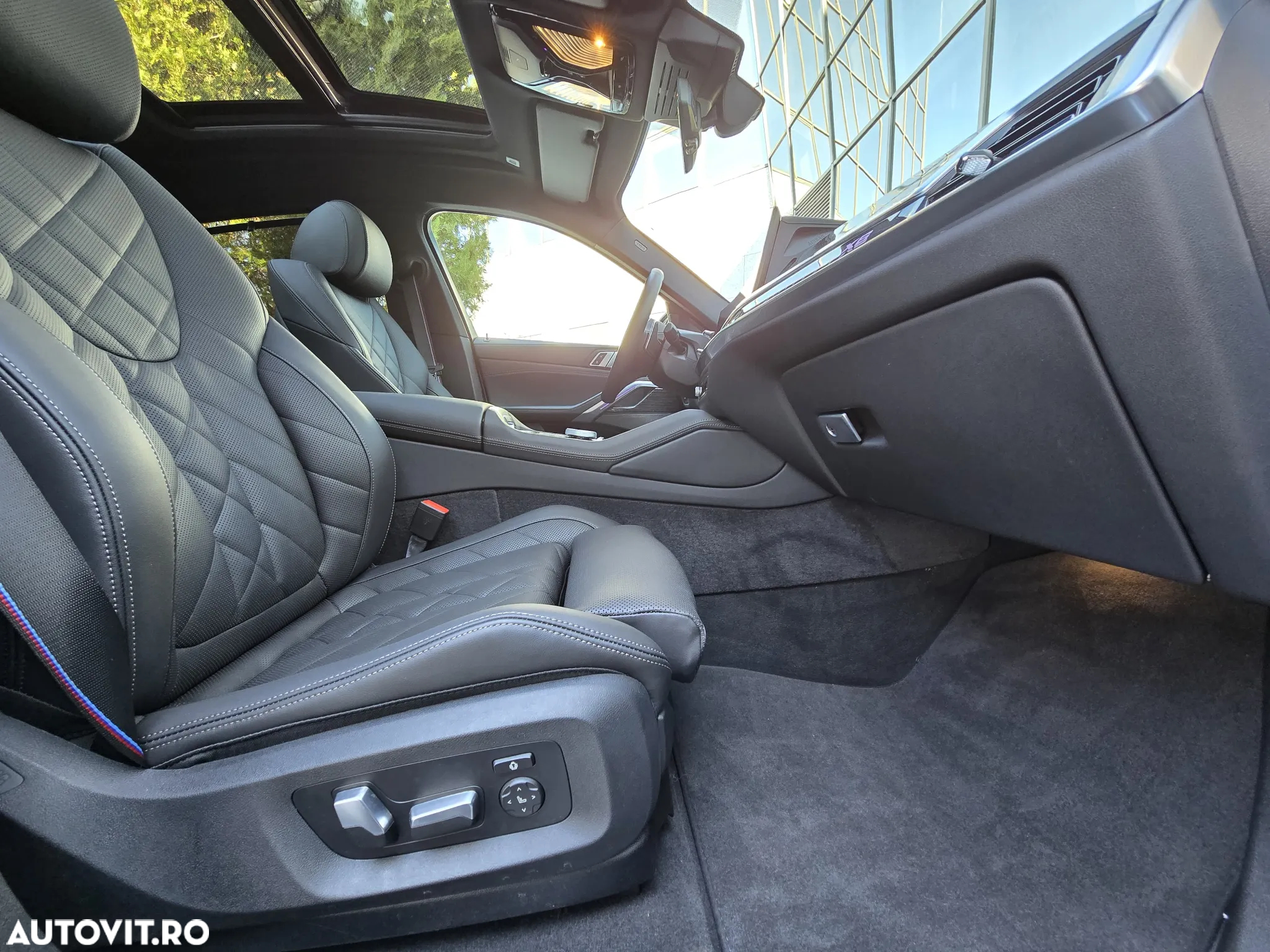 BMW X6 M M60i xDrive AT MHEV - 19