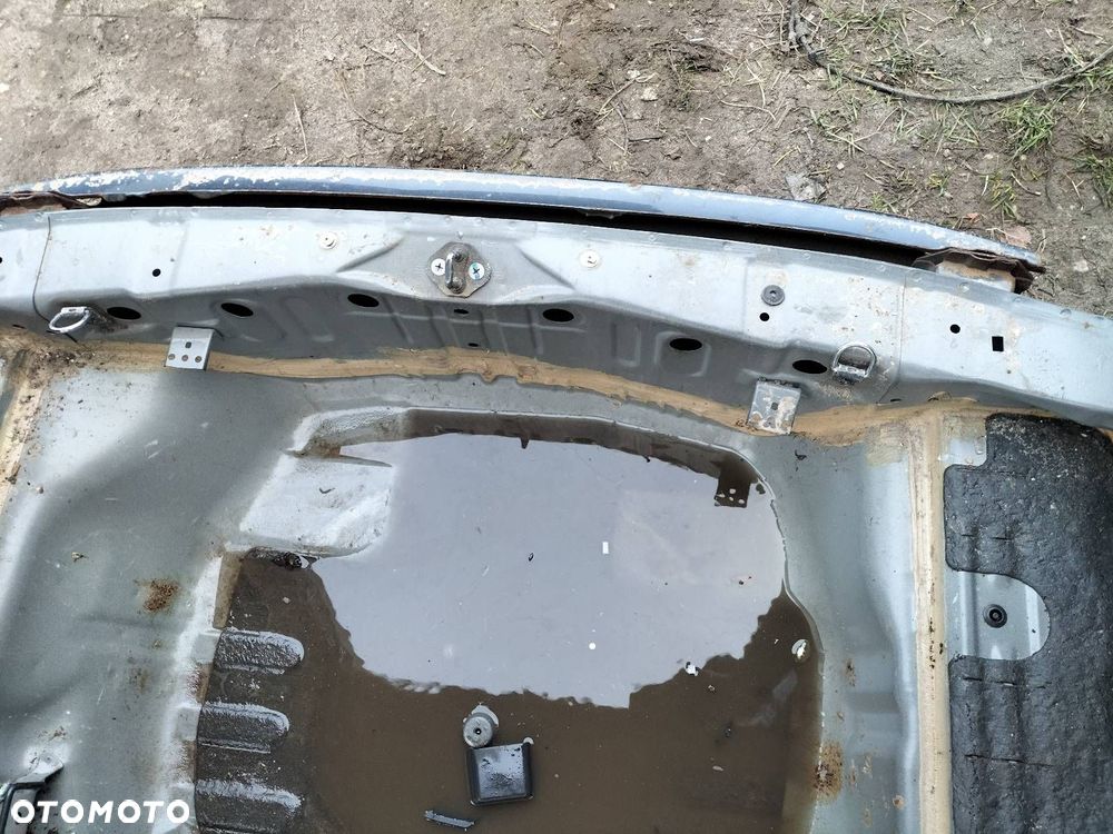 WANNA BAGAŻNIKA PAS TYLNY  HONDA CR-V - 6