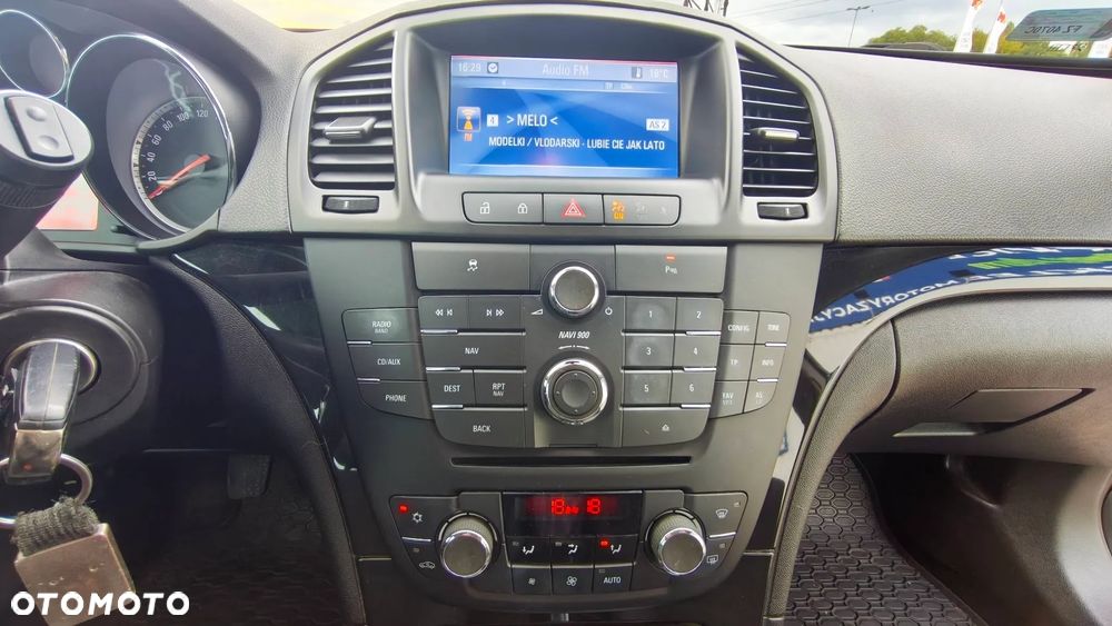 Opel Insignia 1.6 T Cosmo - 12