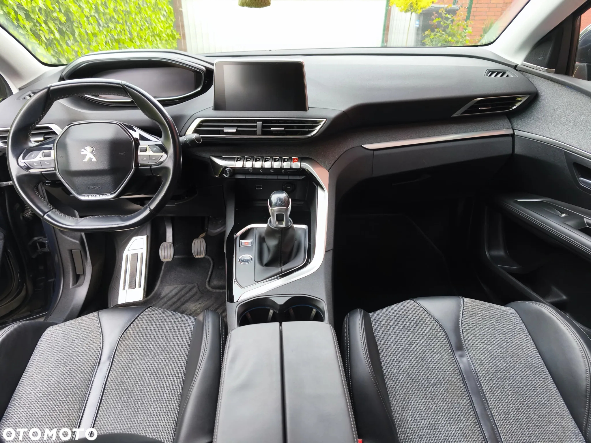 Peugeot 3008 1.2 PureTech GPF Allure S&S - 16