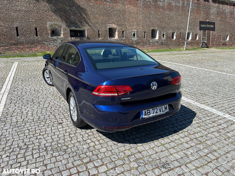Volkswagen Passat - 7